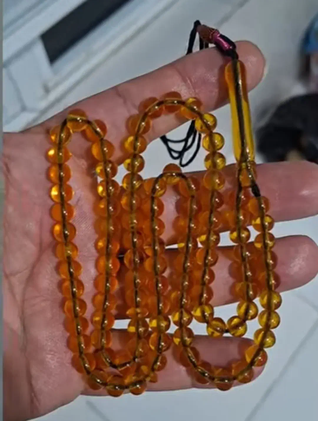 تسبیح|کلکسیون اشیاء عتیقه|سرپل ذهاب, |دیوار