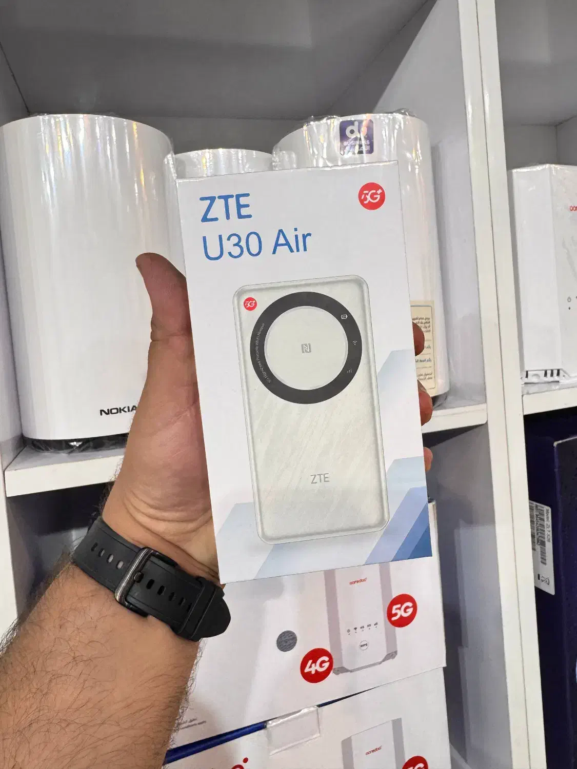 مودم 5G جیبی ZTE U30 Air سرعت نور در دستان شما|مودم و تجهیزات شبکه|اصفهان, شیخ طوسی|دیوار