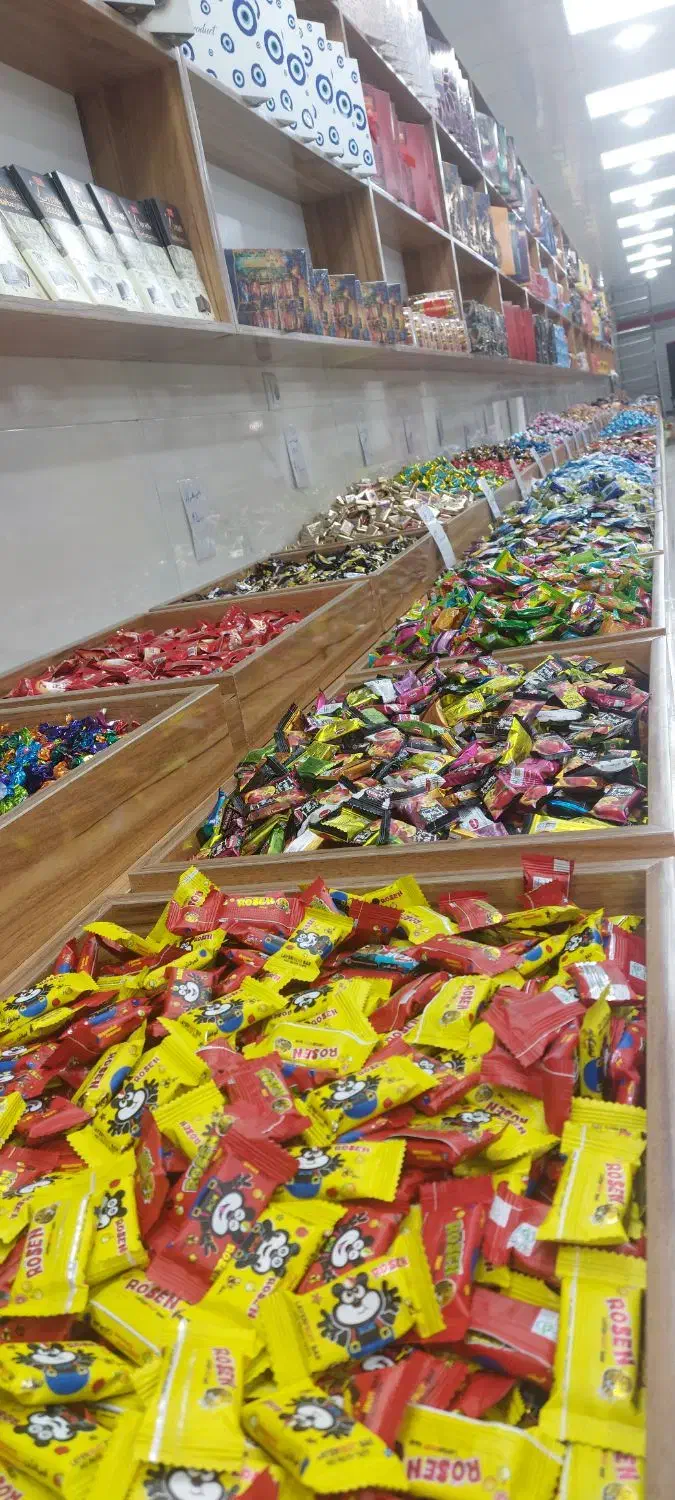 فروشنده خانم|استخدام خدمات فروشگاه و رستوران|بروجرد, |دیوار