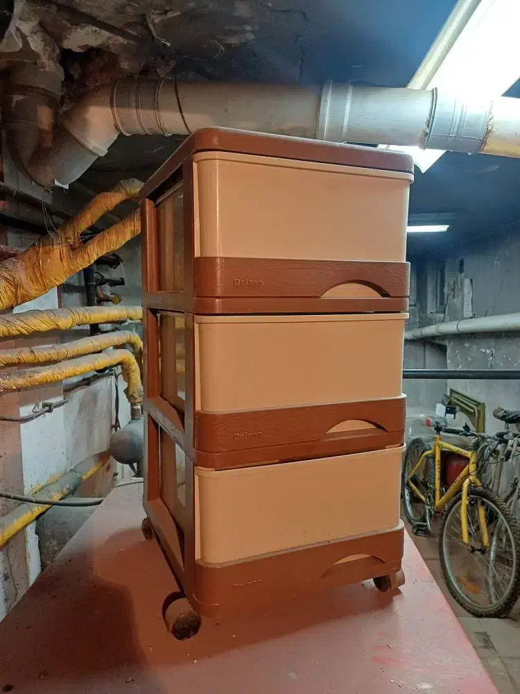 فایل سه کشویی بسیار محکم|ظروف نگهدارنده، پلاستیکی، یک‌بارمصرف|تهران, منیریه|دیوار