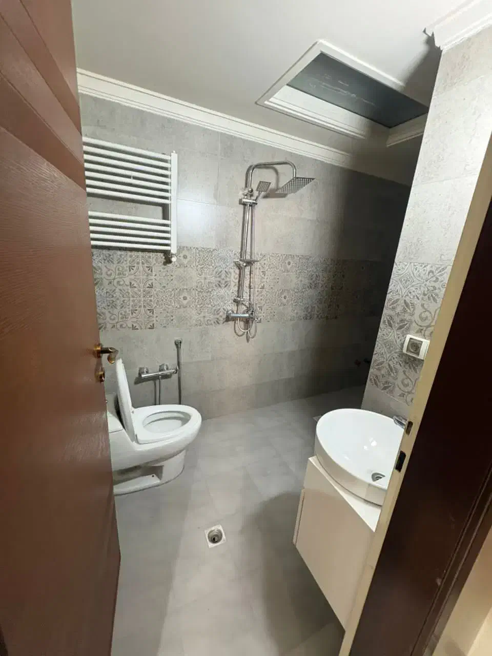 ۳۰۰ متر/دوواحد۱۵۰متری/دربست/ویلایی|اجارهٔ خانه و ویلا|تهران, شهرک هما|دیوار