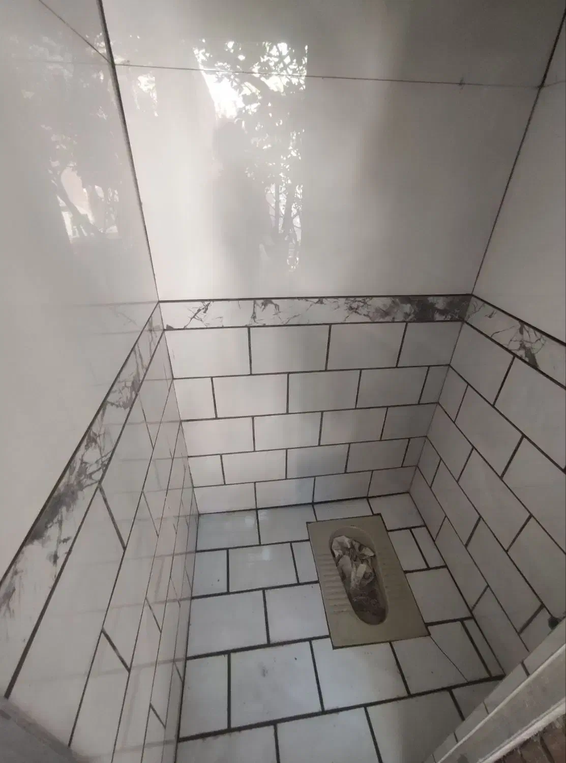 کاشی کاری حرفه ای بنایی پیمان کار لوله کش برق و...|خدمات پیشه و مهارت|دلیجان, |دیوار