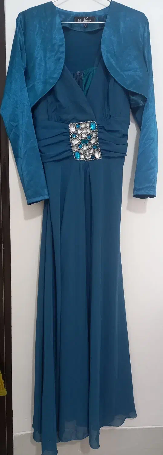 لباس مجلسی|لباس|فسا, |دیوار