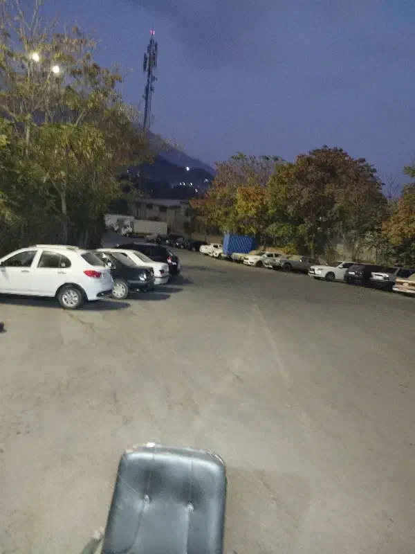 اجاره جا پارک همراه با اشتراک ماهانه|اجارهٔ دفتر صنعتی، کشاورزی، تجاری|کرج, چمران|دیوار