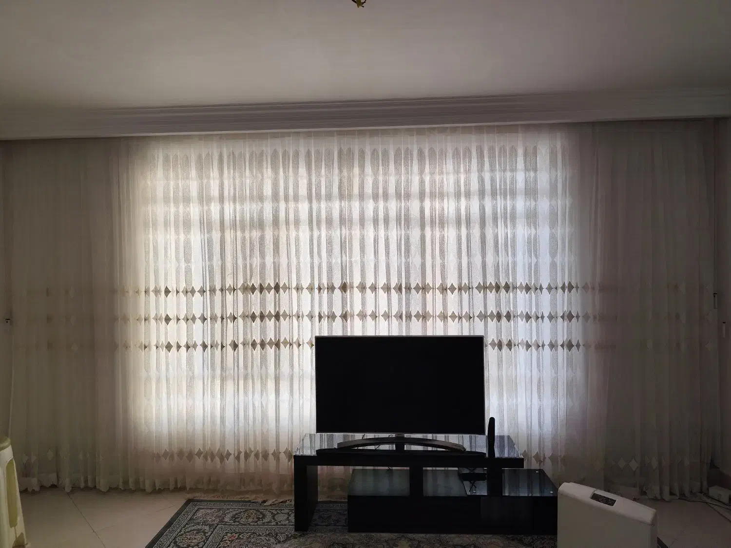 پرده|پرده، رانر، رومیزی|قائن, |دیوار