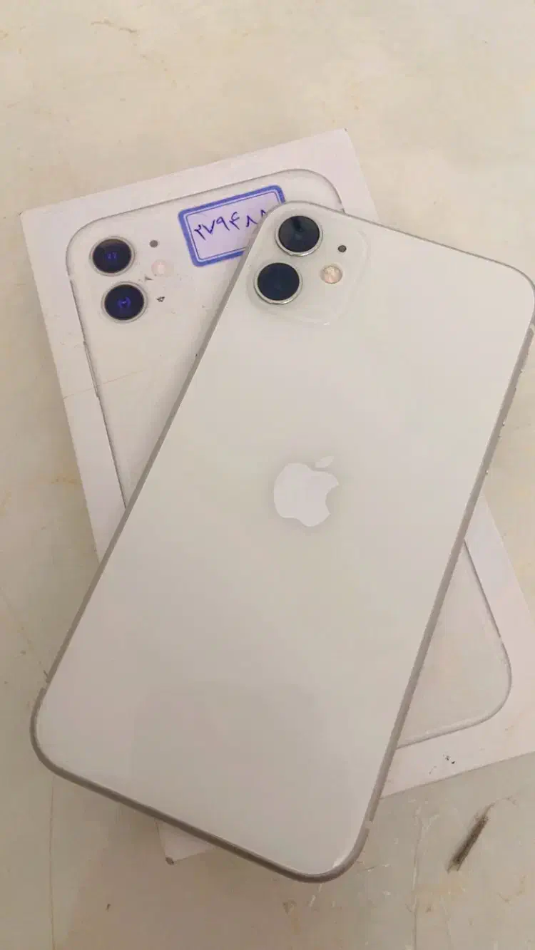 ایفن 11|موبایل|میناب, |دیوار