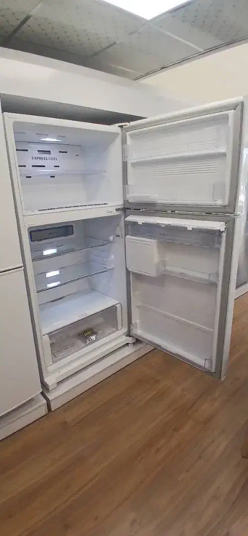 یخچال فریزر اسنوا با تخفیف استثنا|یخچال و فریزر|مرودشت, بیست متری بیمارستان|دیوار