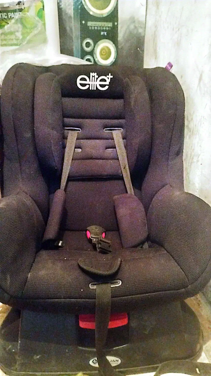 صندلی ماشین کودک|اسباب و اثاث بچه|تهران, امام زاده عبدالله|دیوار