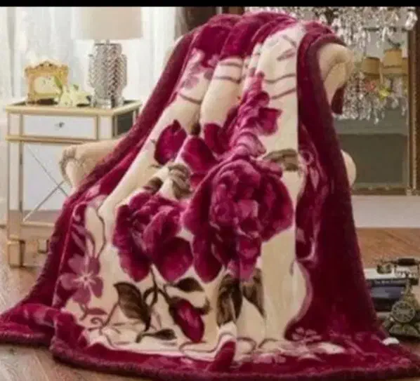 پتو تکه ای گلبافت شارژ شد(کوچه بازار رسول الله)|رختخواب، بالش، پتو|فسا, |دیوار