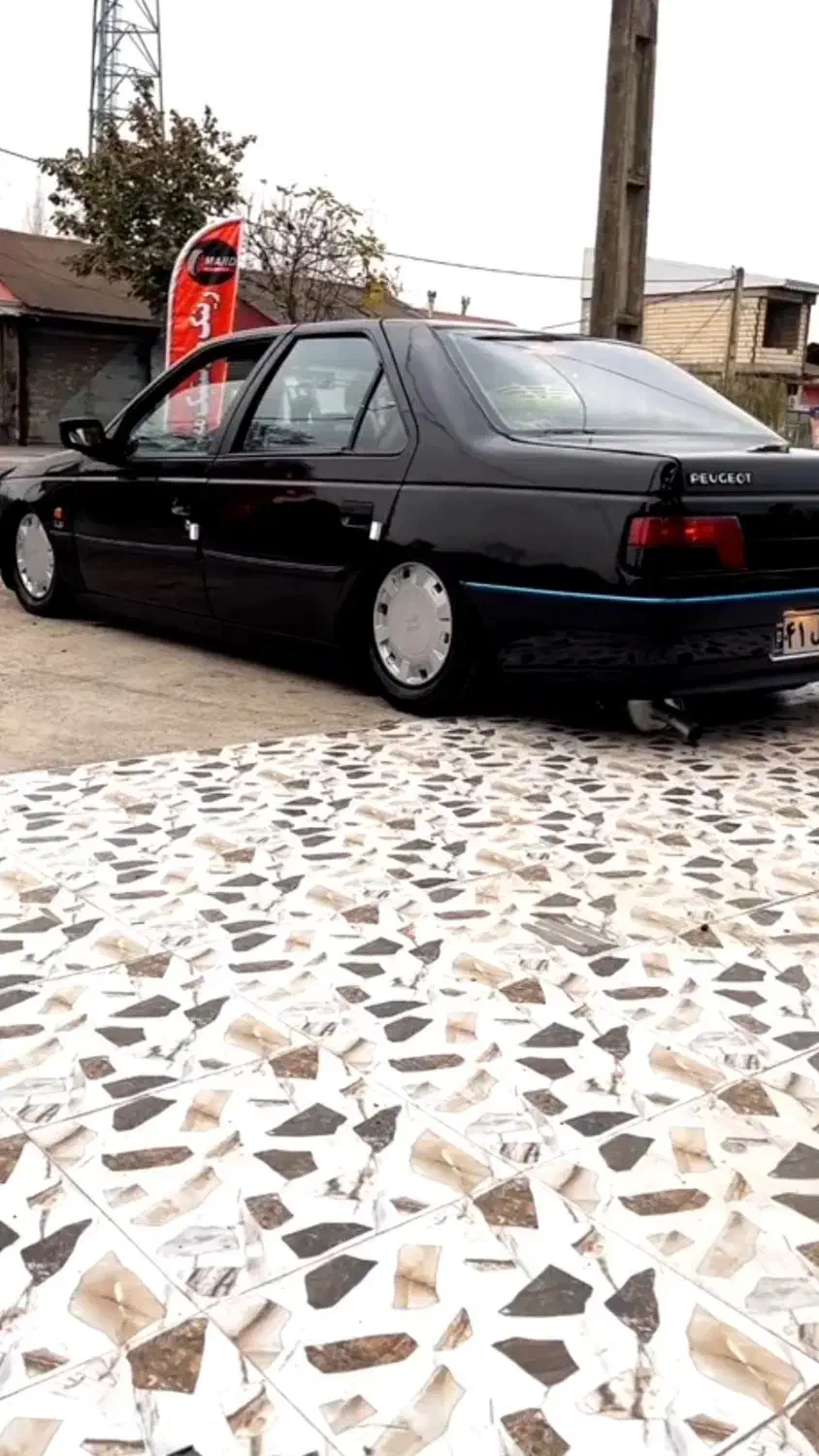 مدل 83 دور رنگ سقف کاور شده با پنو ماتیک|خودرو سواری و وانت|رشت, حافظ آباد|دیوار