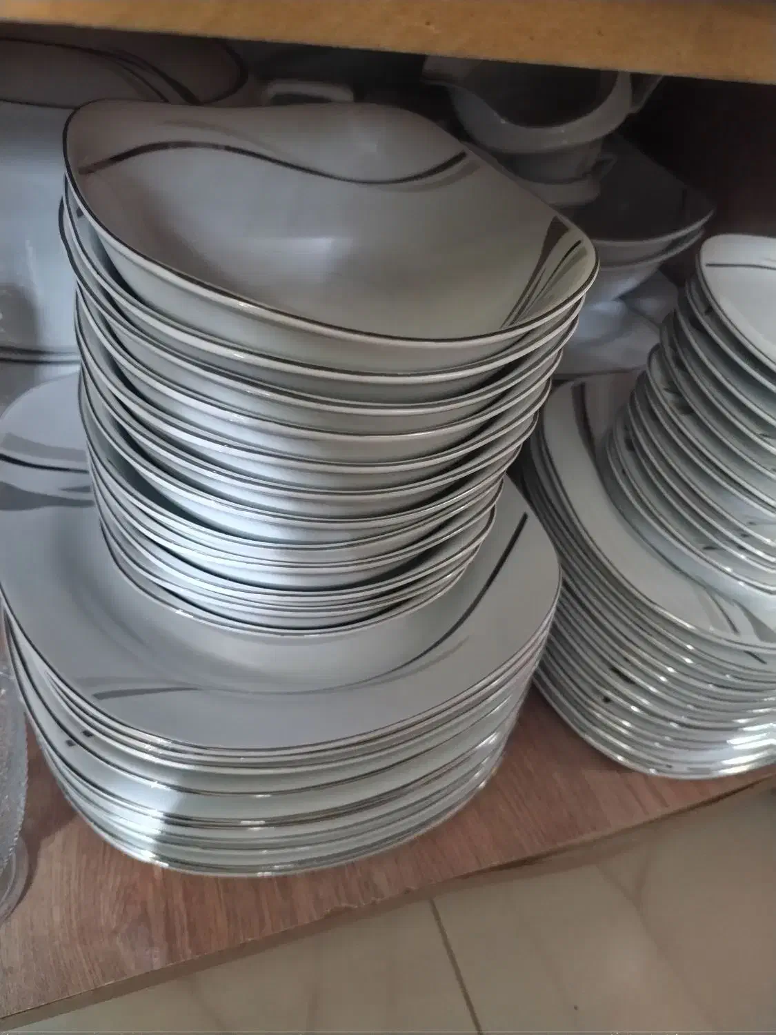 سرویس چینی|سرویس روتختی|تربت‌حیدریه, منصوریه|دیوار