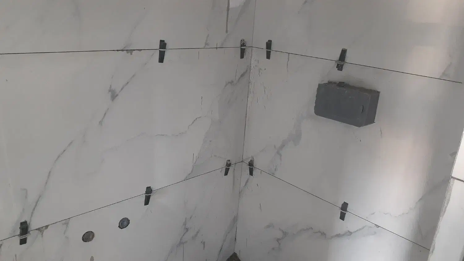 نیازمند نیرو کاشی کار و کارگر|استخدام معماری، عمران و ساختمانی|شیروان (خراسان), |دیوار