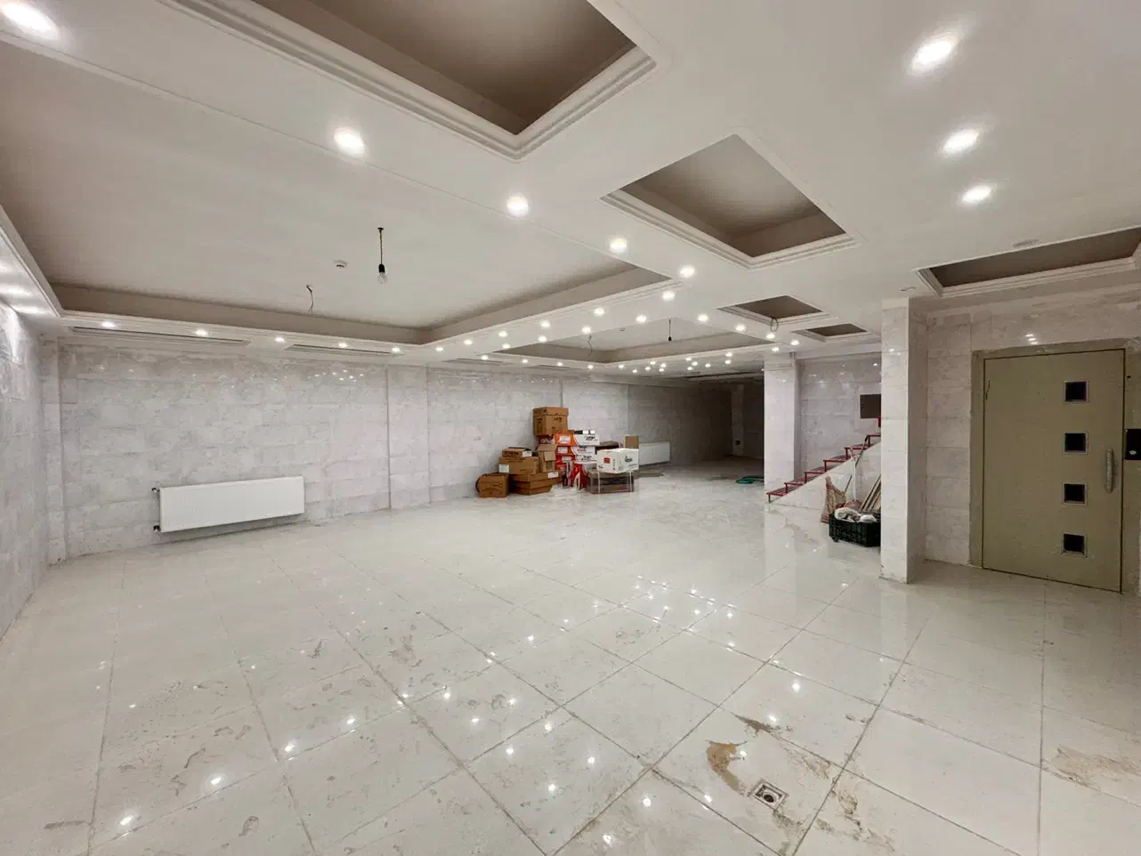 زیرزمین تجاری ۱۶۰متر بر خیابان ۲۴ متری فرشته جنوبی|اجارهٔ مغازه و غرفه|تبریز, |دیوار