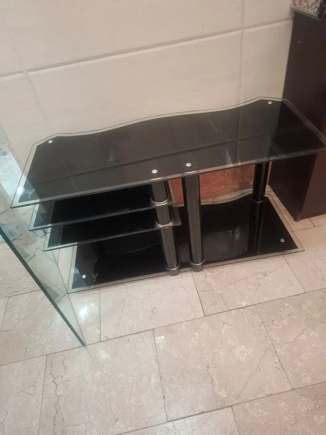 میز تلویزیون شیشه ایی|میز تلویزیون|تهران, شهرک ولیعصر شمالی|دیوار