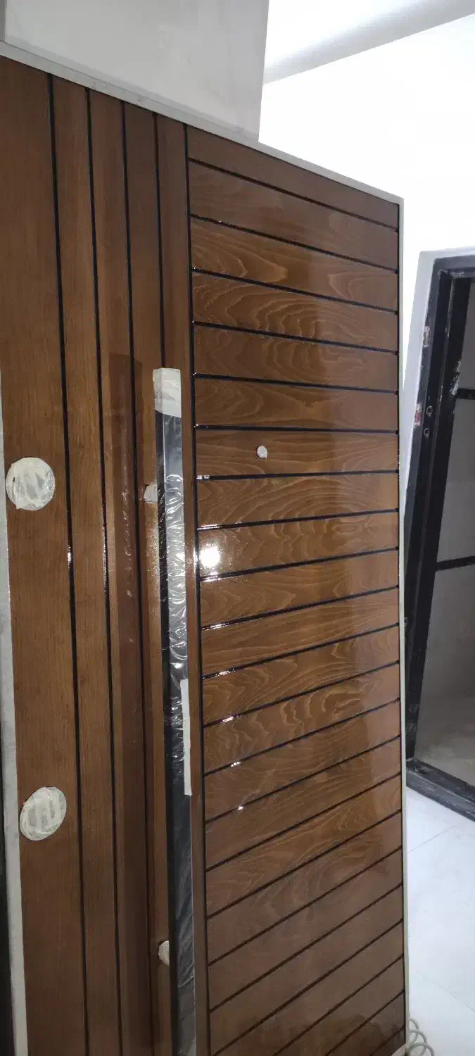 رنگ کار پلی استر و پلی اورتن|خدمات پیشه و مهارت|شیروان (خراسان), |دیوار