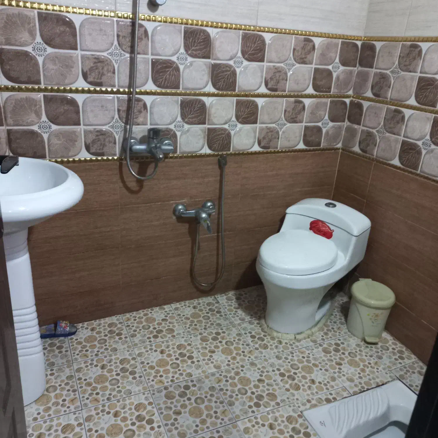 اجاره خونه ویلایی دوخوابه کوی امام رضا|اجارهٔ خانه و ویلا|رشت, کوی امام رضا|دیوار