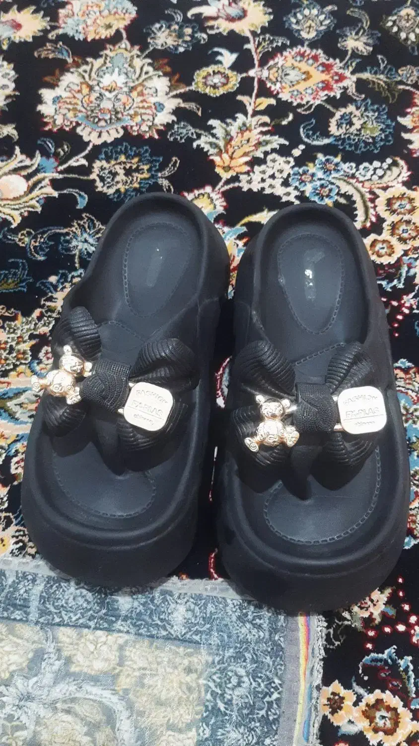 صندل|کیف، کفش، کمربند|شوشتر, |دیوار