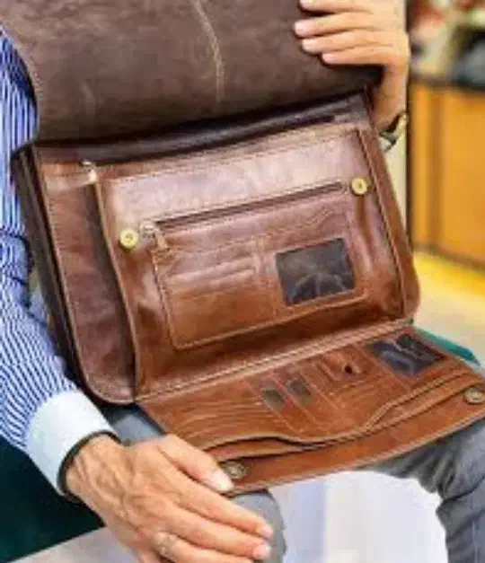 کیف اداری|کیف، کفش، کمربند|یاسوج, |دیوار