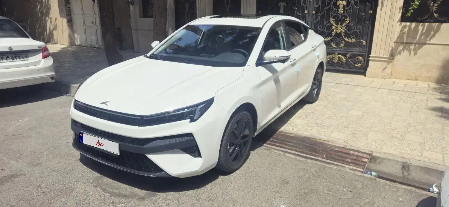 کی ام سی j7 1404 صفر|خودرو سواری و وانت|مشهد, کوشش|دیوار