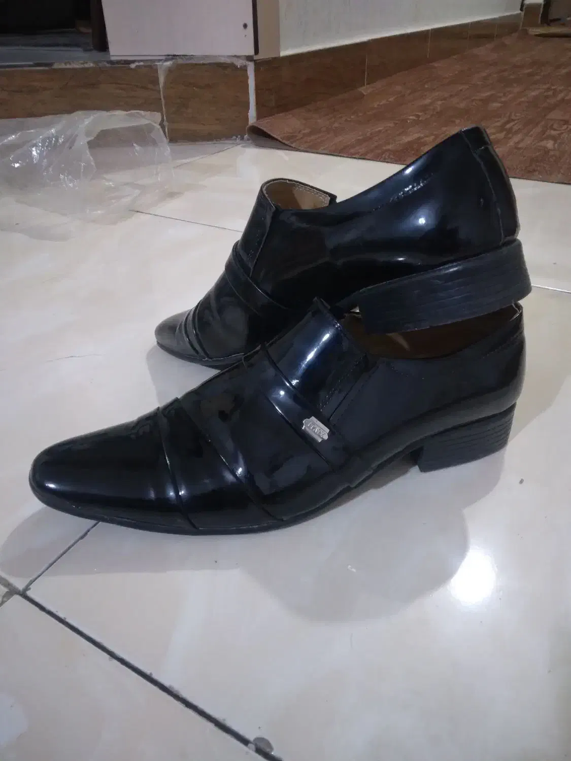 کفش مردانه|کیف، کفش، کمربند|مشهد, طبرسی شمالی|دیوار