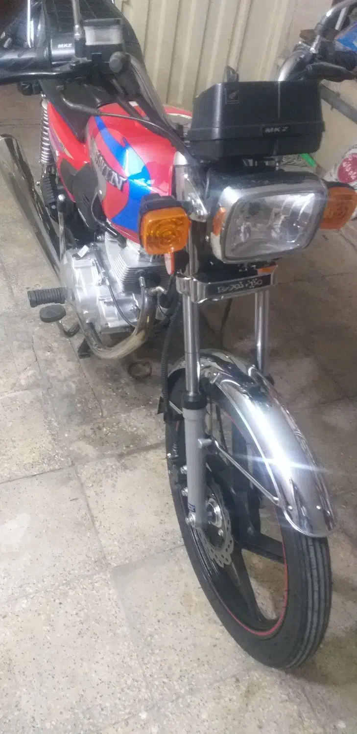 هندا ۱۵۰|موتورسیکلت|زنجان, |دیوار