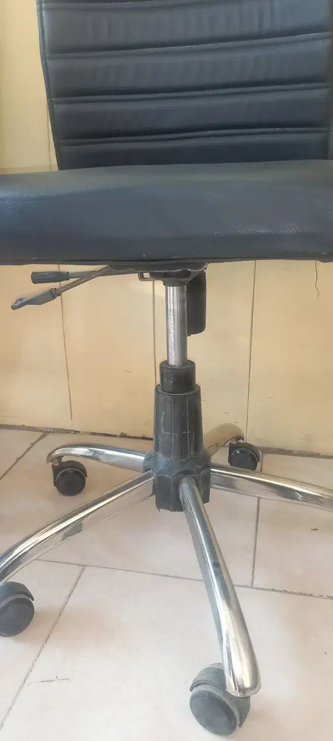 صندلی کارمندی صندلی مدیریت|دفتر کار|شهریار, شهرک شاهد|دیوار