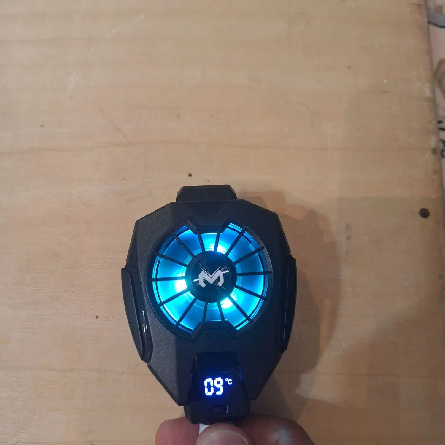 فن خنک کننده DL05|لوازم جانبی موبایل و تبلت|اصفهان, شاهزید|دیوار