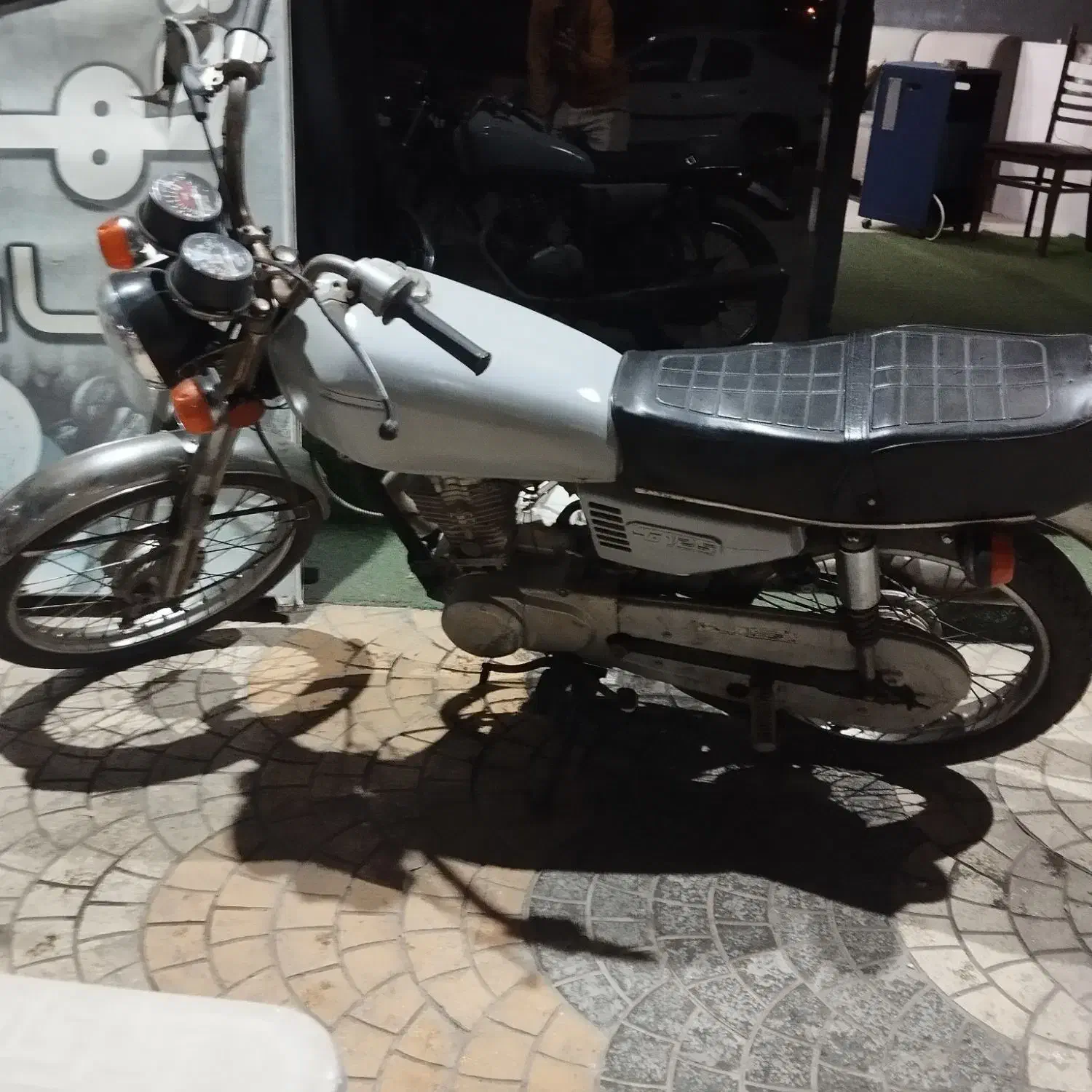 موتورمزاییده|موتورسیکلت|آق قلا, |دیوار