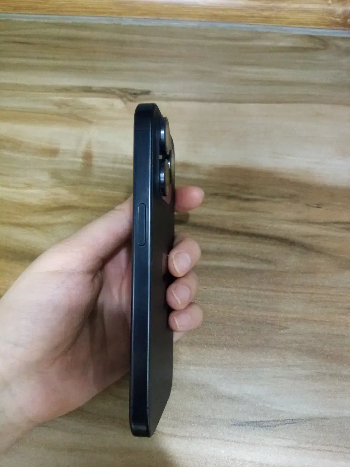 آیفون 15 پرو|موبایل|اشتهارد, |دیوار