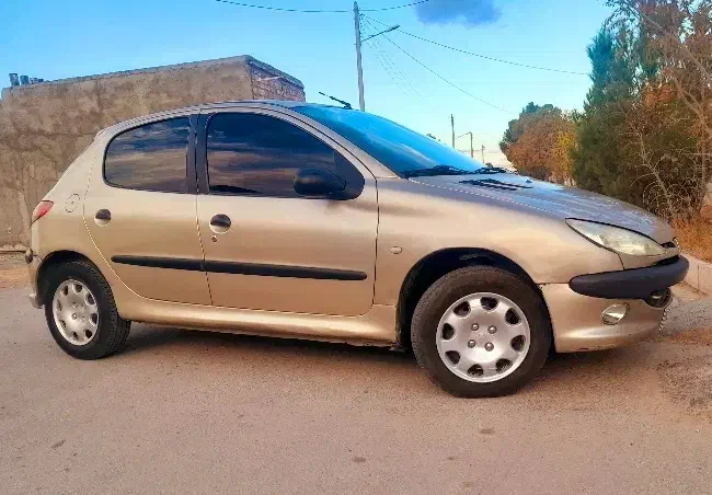 206تیپ۲مدل83|خودرو سواری و وانت|قائن, |دیوار