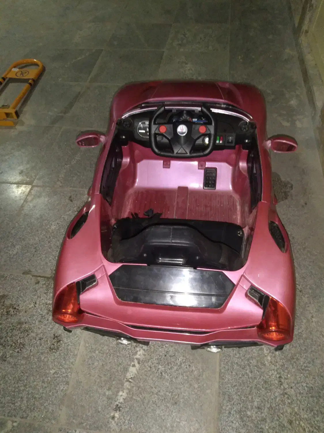 ماشین شارجی دو موتوره|اسباب‌بازی بچه|رودهن, |دیوار