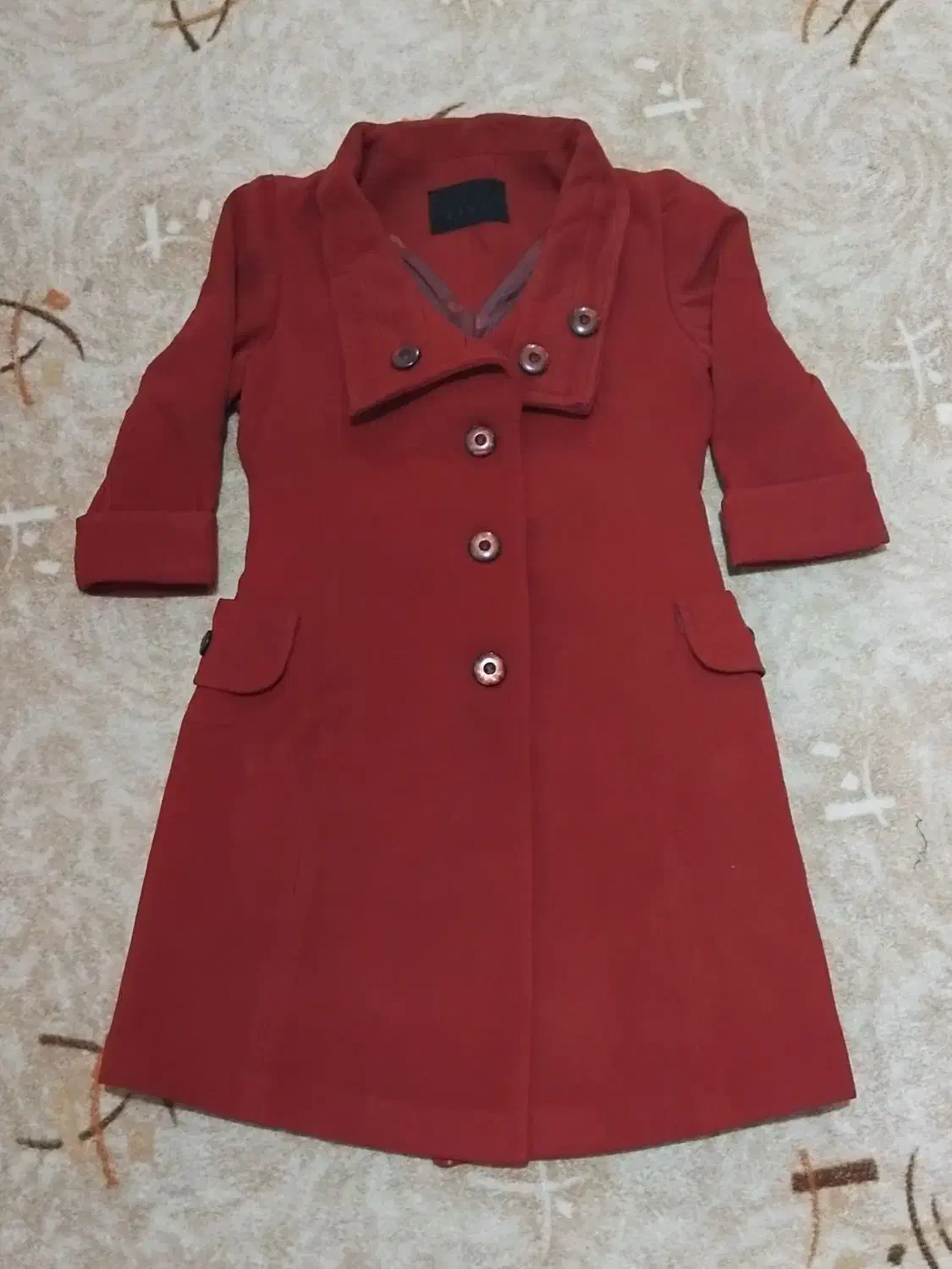 پالتو|لباس|آران و بیدگل, |دیوار