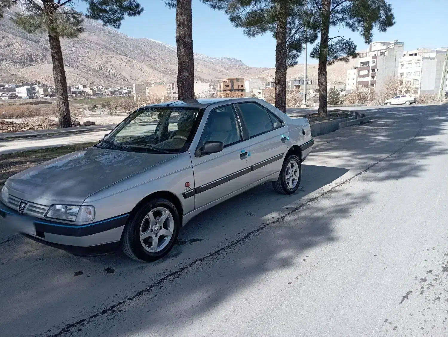 پژو 405|خودرو سواری و وانت|خرم‌آباد, |دیوار