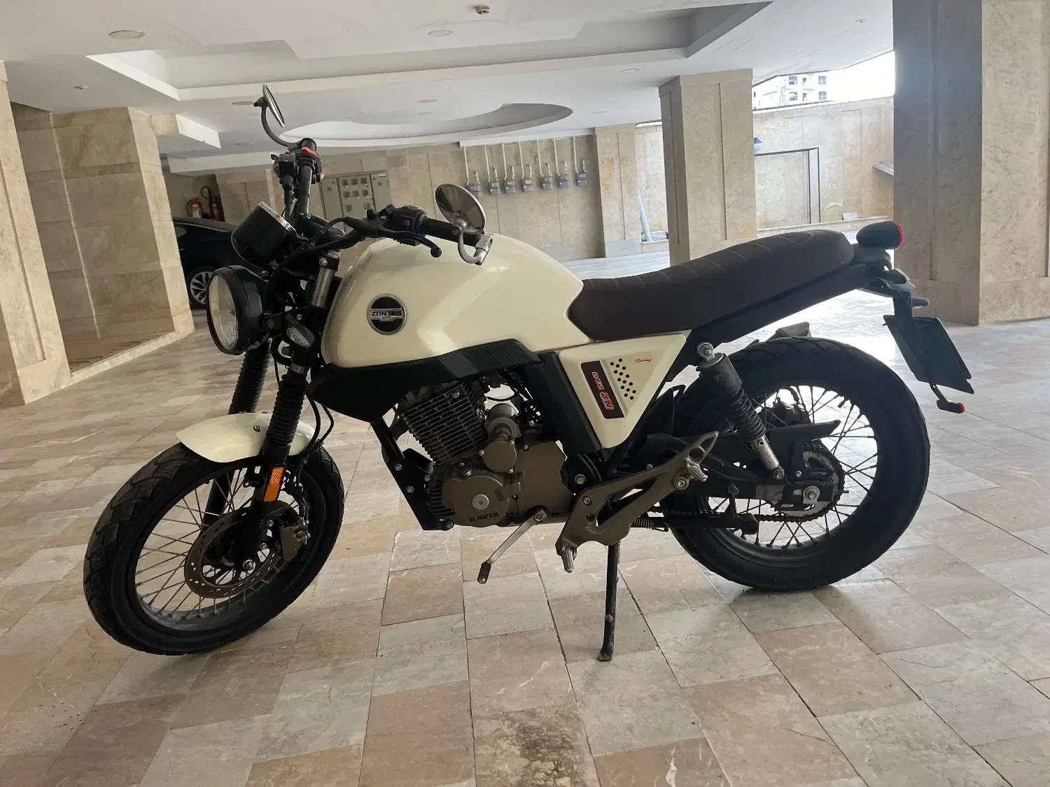 زونتس کم کار|موتورسیکلت|نور, |دیوار