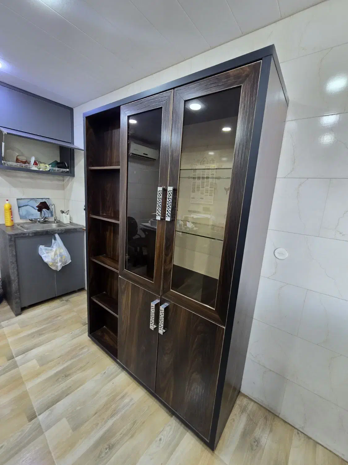 کمد ام دی اف|جاکفشی، کمد، دراور|بندر انزلی, پیل علی باغ|دیوار