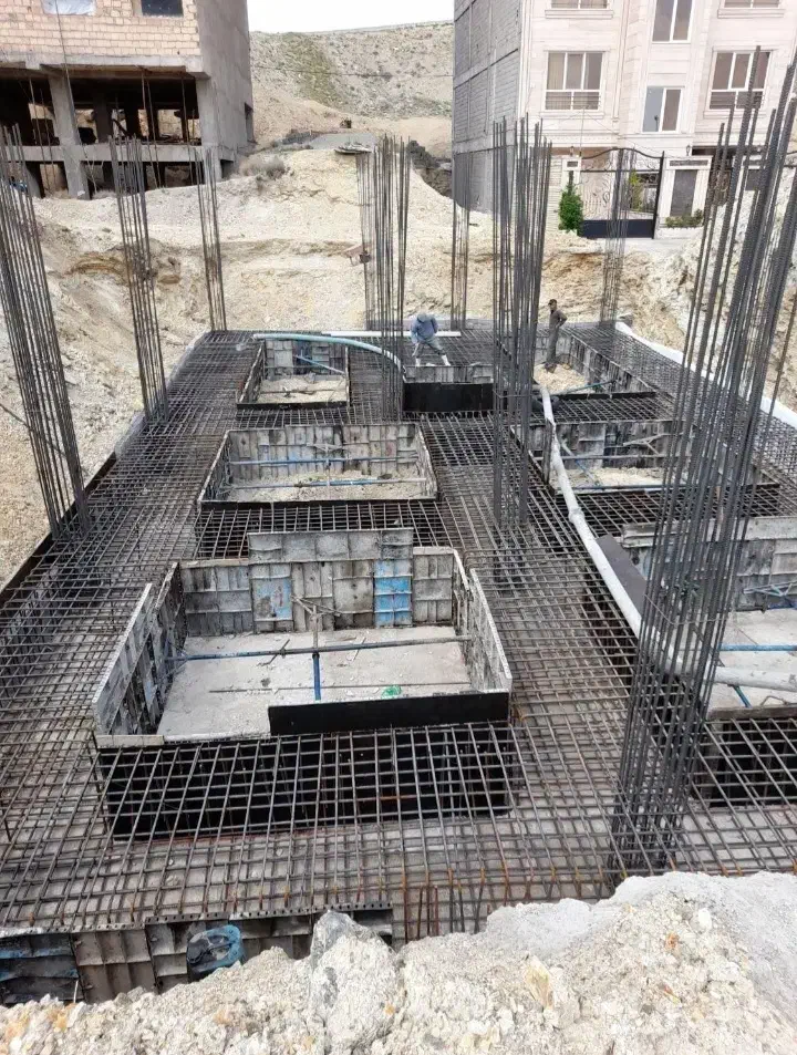 آرماتور بندی و اجرا انواع سقف های بتنی، فلزی،استخر|خدمات پیشه و مهارت|بومهن, |دیوار