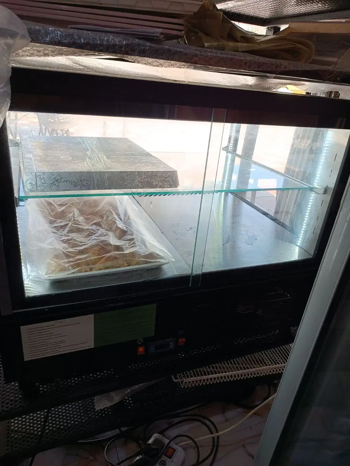 یخچال کیک فانتزی پارس گل|کافی‌شاپ و رستوران|ایوان, |دیوار