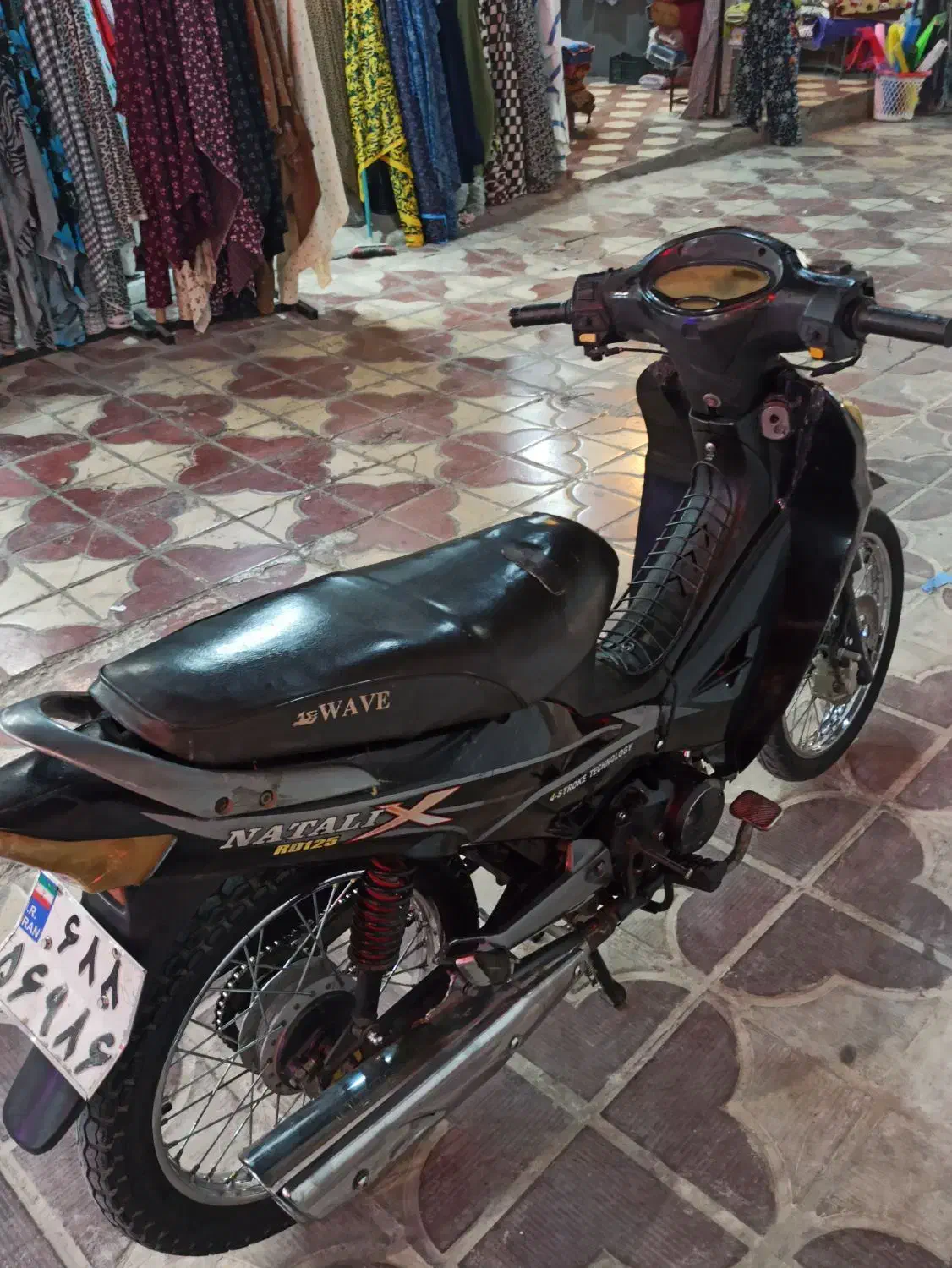 ویو مدل 1390 پلاک ملی مدارک کامل|موتورسیکلت|کازرون, |دیوار