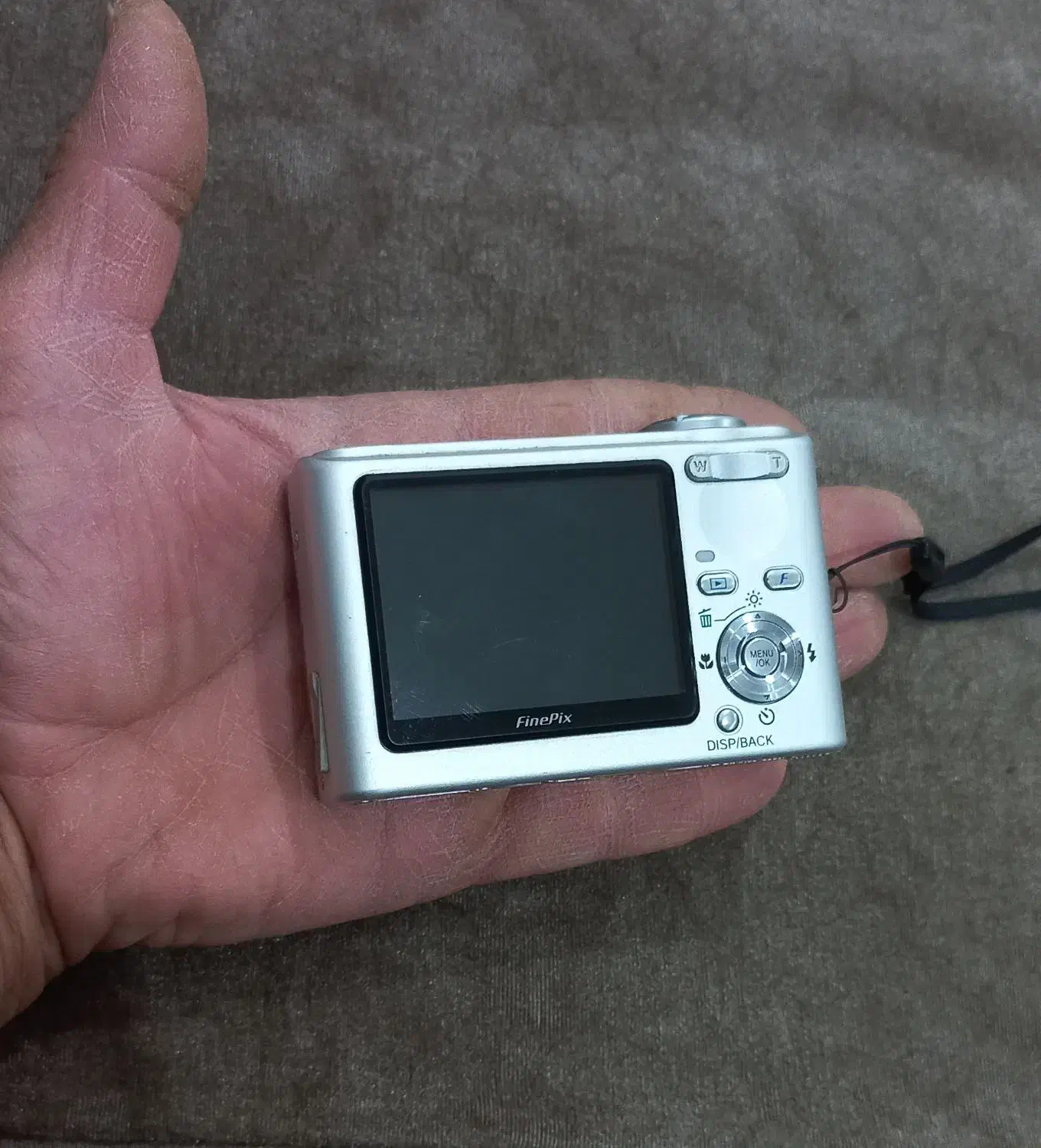 دوربین فیلمبرداری وعکسبرداری اصل ژاپنی|دوربین عکاسی و فیلم‌برداری|اهواز, زندوکیلی|دیوار