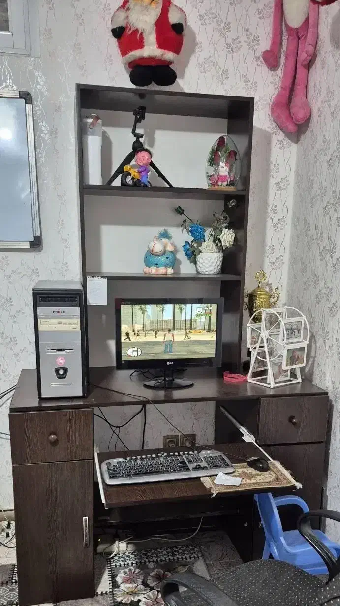 میز کامپیوتر و کتابخانه|میز تحریر و کامپیوتر|کرمانشاه, |دیوار