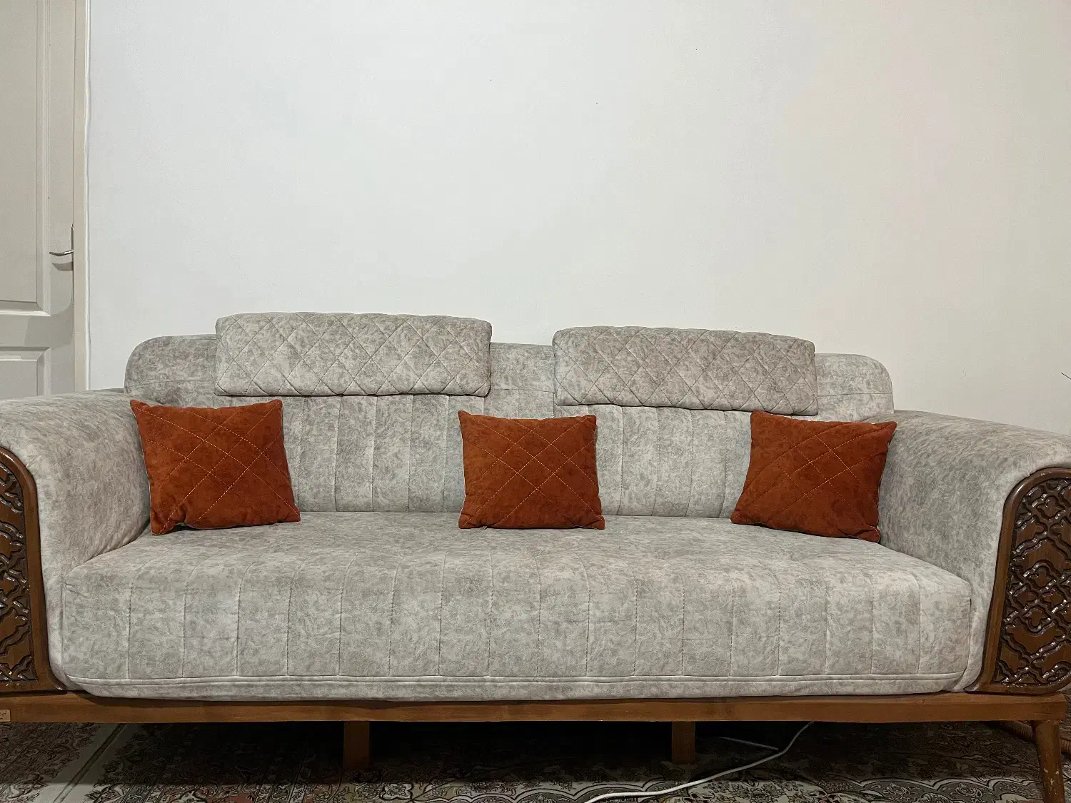 مبلمان هفت نفره|مبلمان خانگی و میز عسلی|شهریار, کهنز|دیوار