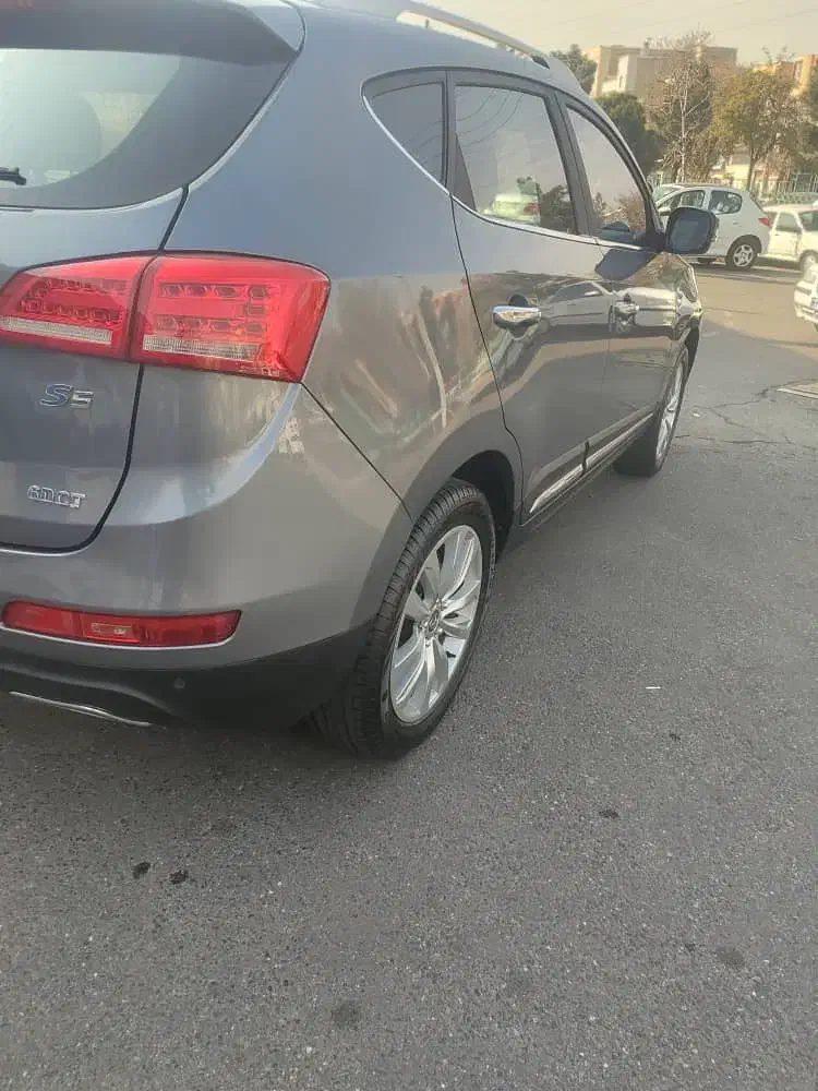 جک S5-1.5-AT مدل 1401|خودرو سواری و وانت|تبریز, |دیوار