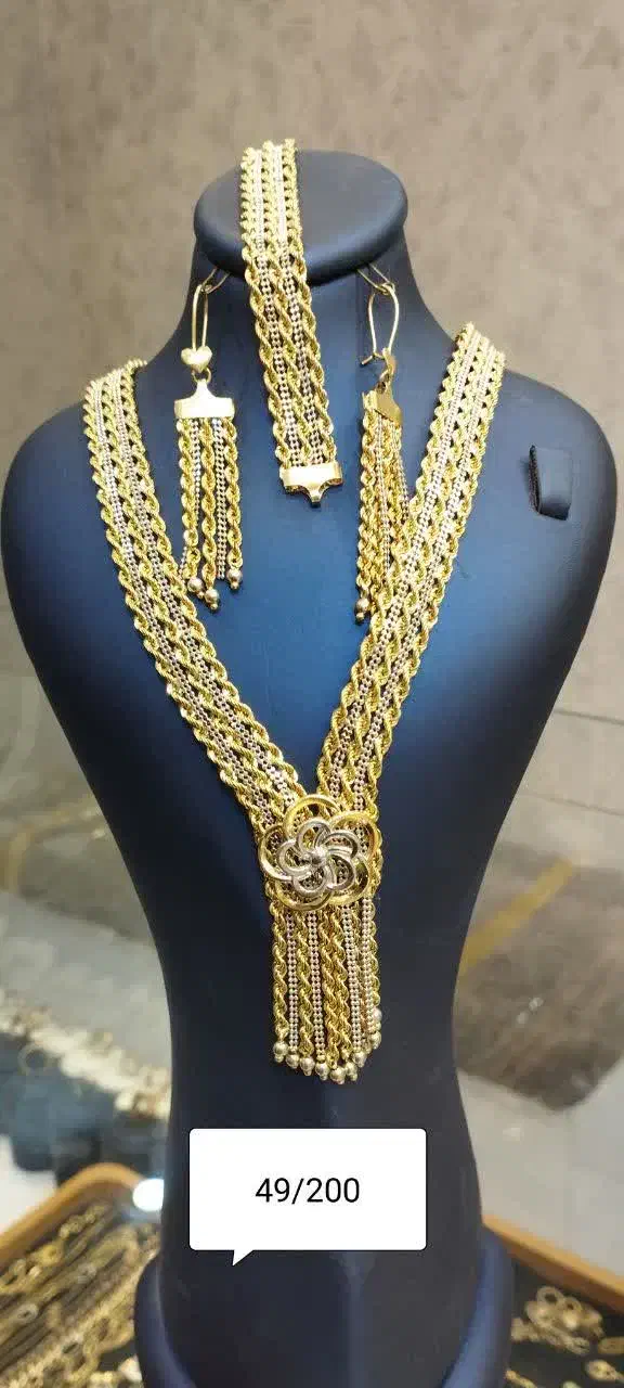 سرویس طلا بدون اجرت|جواهرات|خرم‌آباد, |دیوار