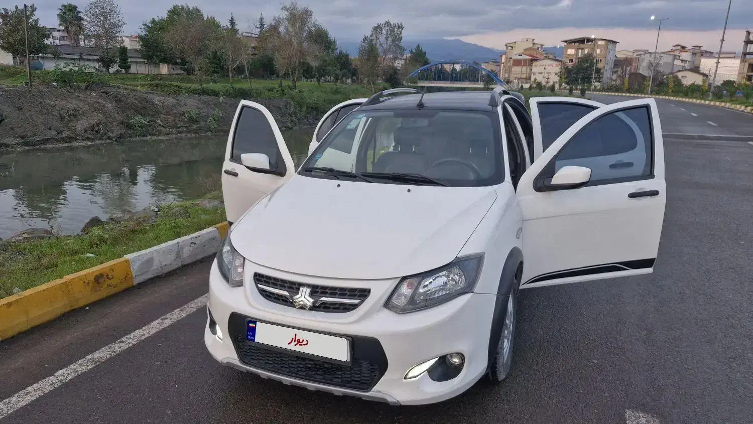 کوییک اتومات آر پلاس|خودرو سواری و وانت|آستارا, |دیوار