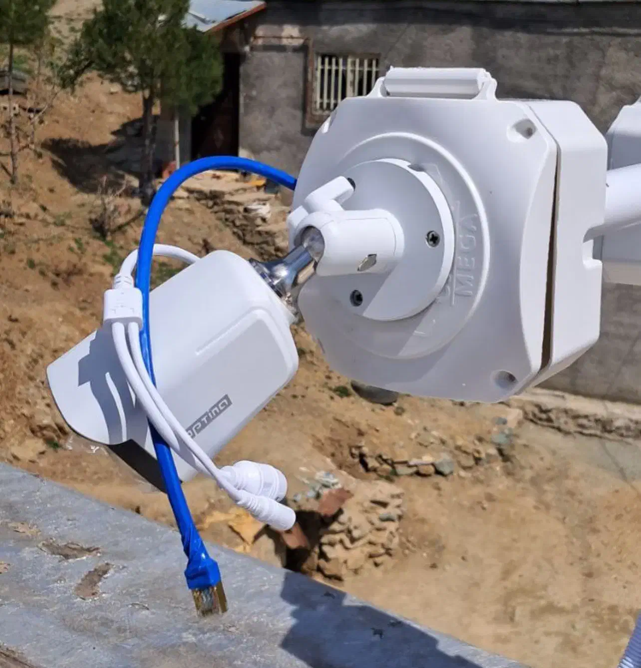 دوربین مداربسته و دزدگیر ساختمان|دوربین مداربسته|مریوان, |دیوار