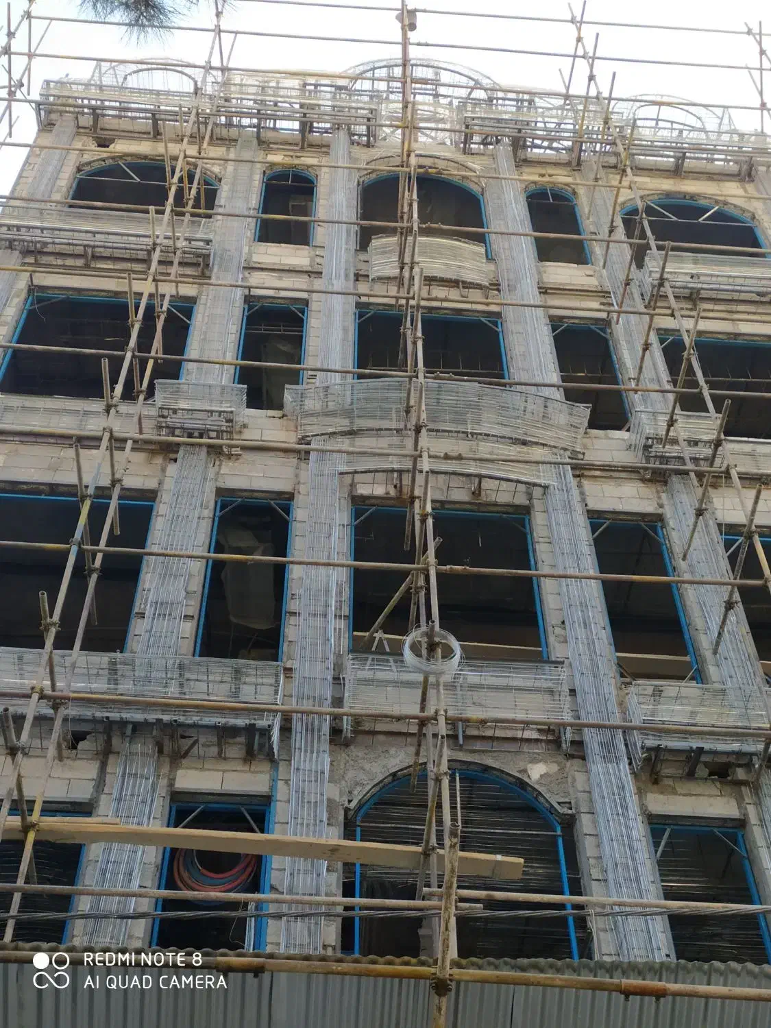 جوشکاری نما رابیتس کار والپست راویز  سقف نبشی کشی|خدمات پیشه و مهارت|مشهد, وکیل‌آباد|دیوار