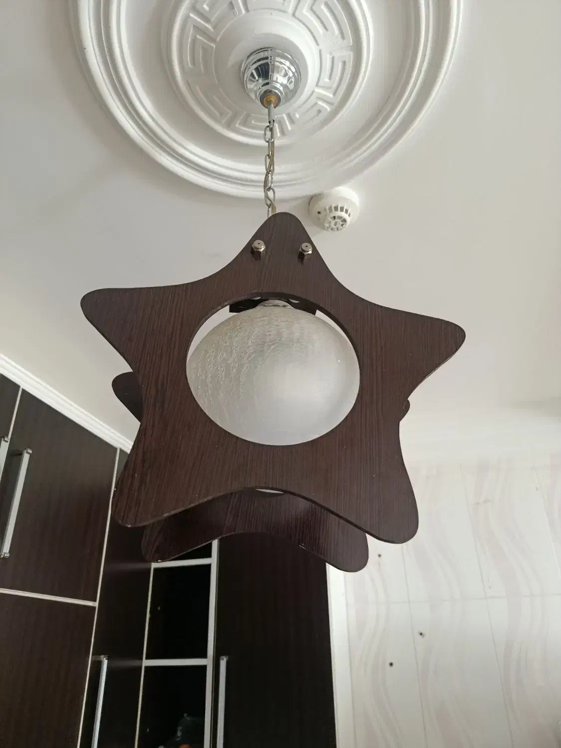 لوستر آشپزخانه|لوستر و چراغ آویز|قم, باغ کرباسی|دیوار