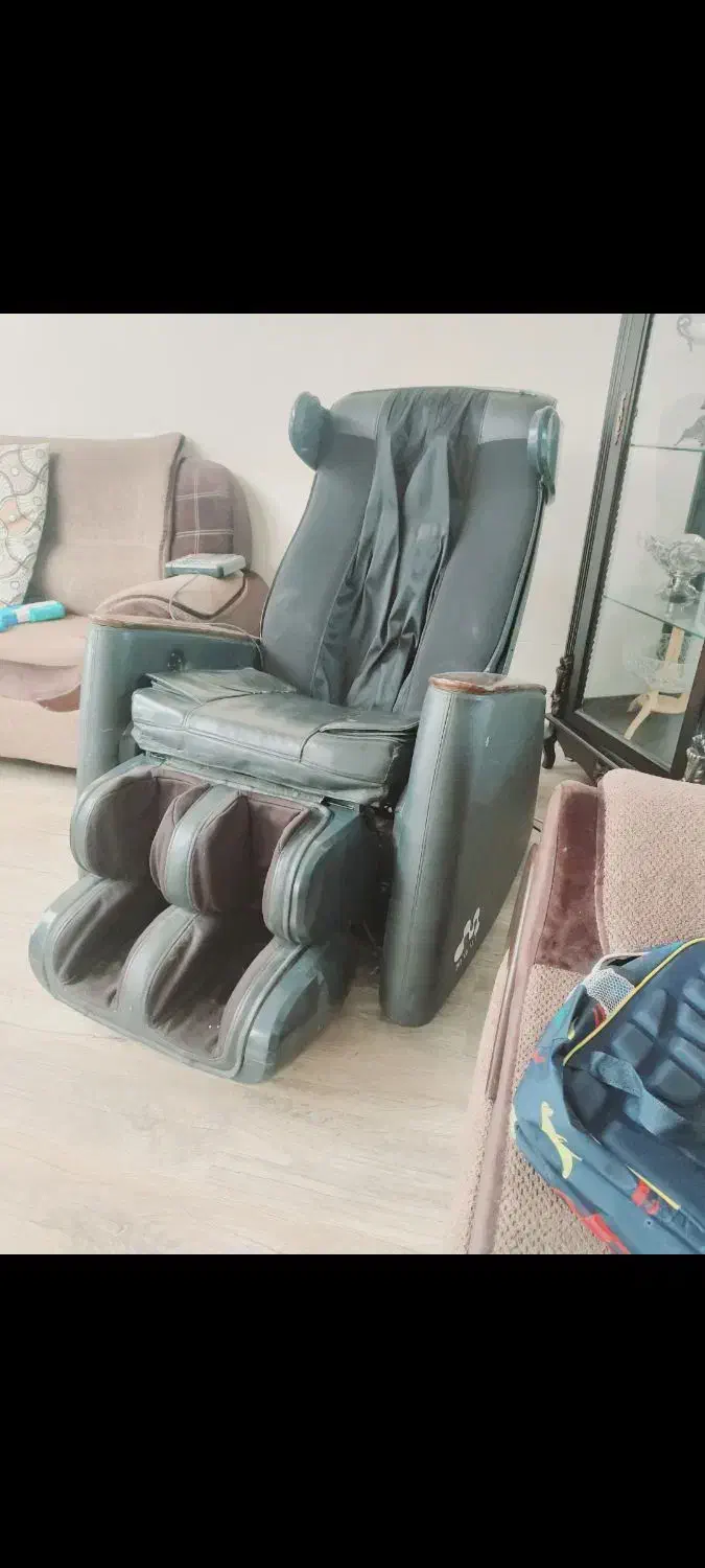 صندلی ماساژور برقی|تجهیزات ورزشی|شیراز, زیباشهر|دیوار