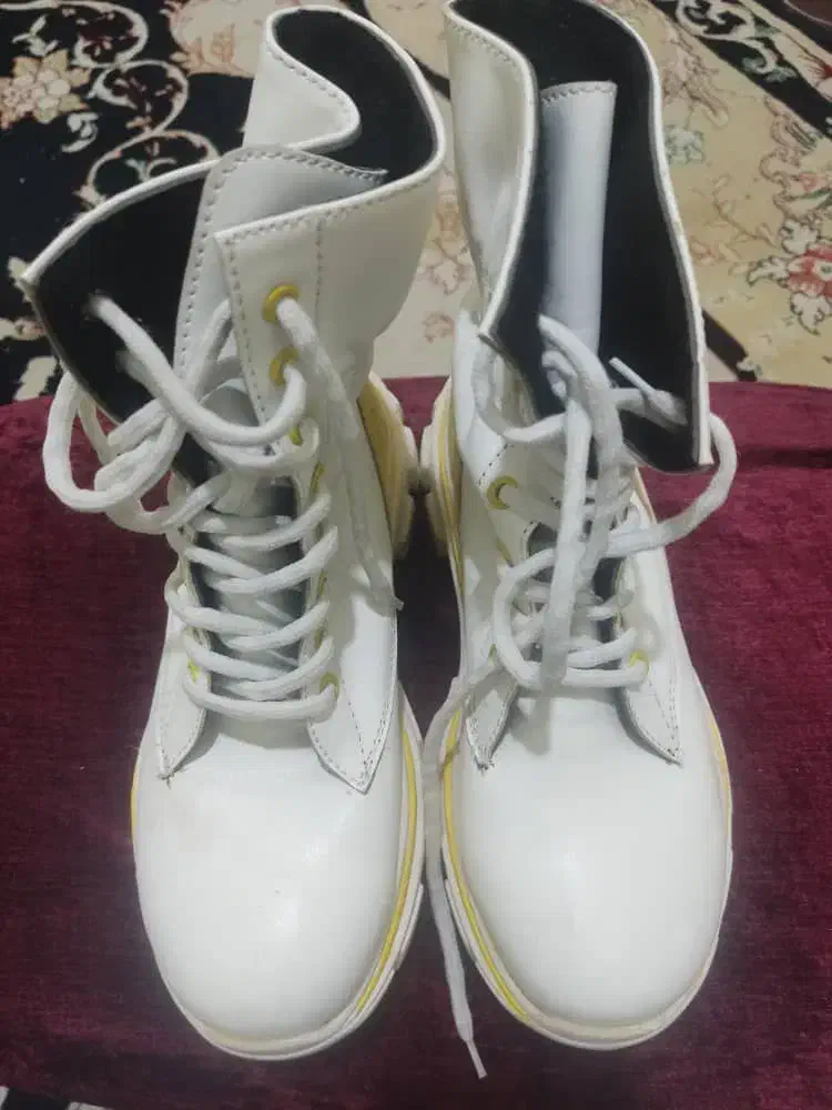 کفش بوتین سایز37|کیف، کفش، کمربند|مرودشت, سهل‌آباد|دیوار