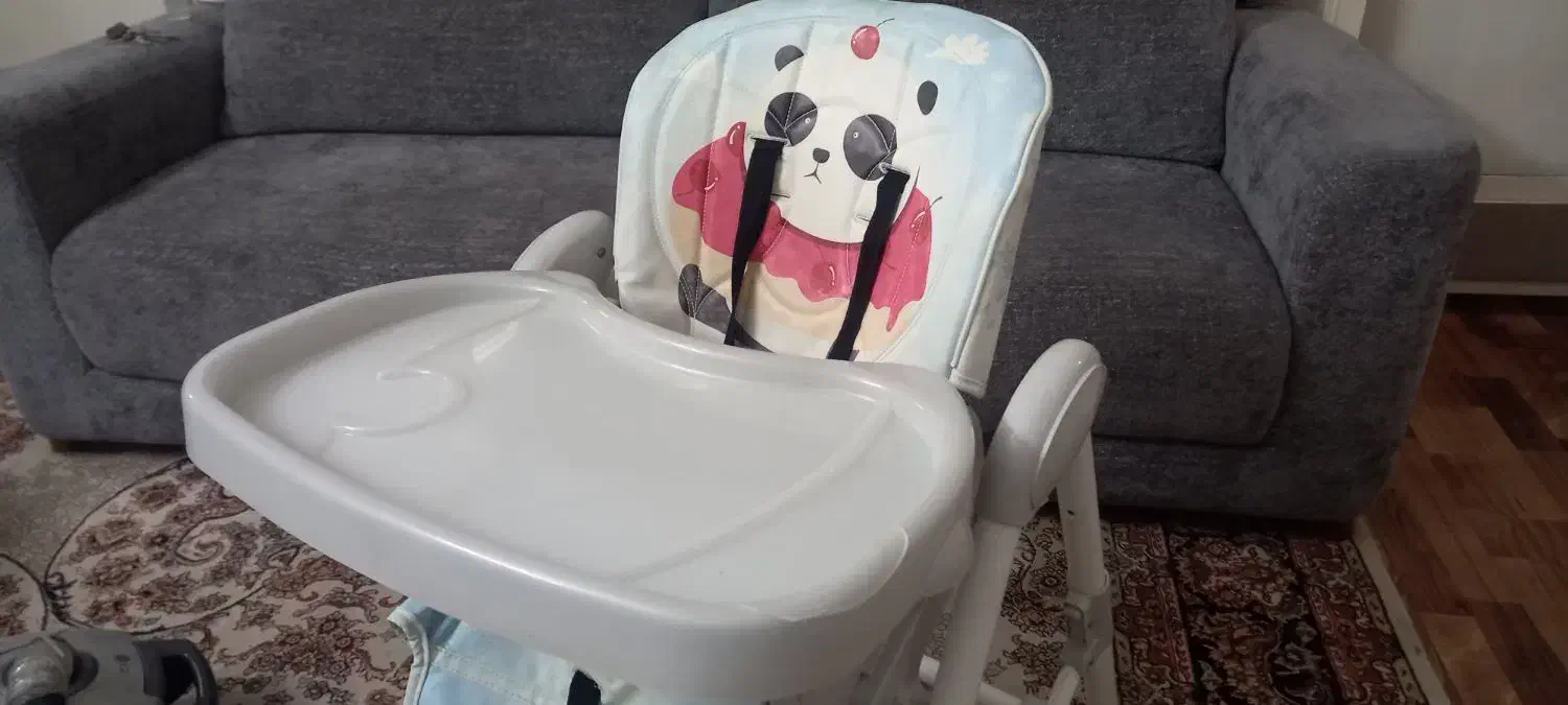 صندلیغذا خوری کودک سالم در حد نو|تخت و صندلی بچه|اصفهان, سیچان|دیوار